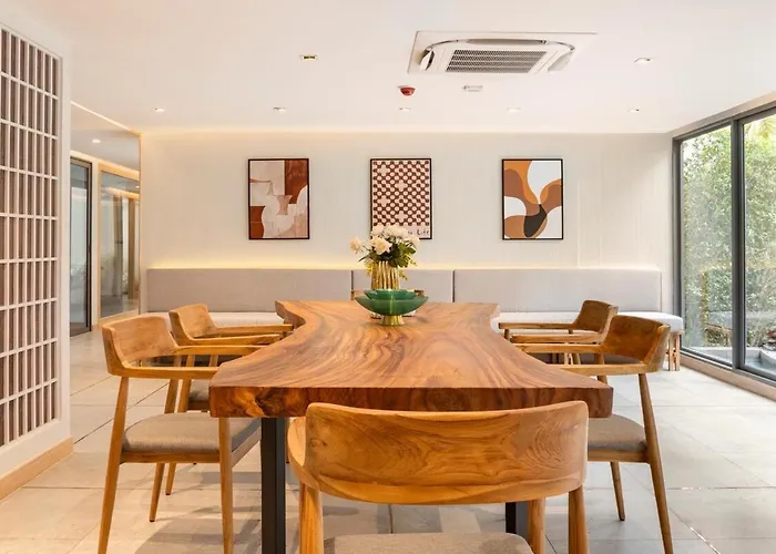 Tierra Residences *