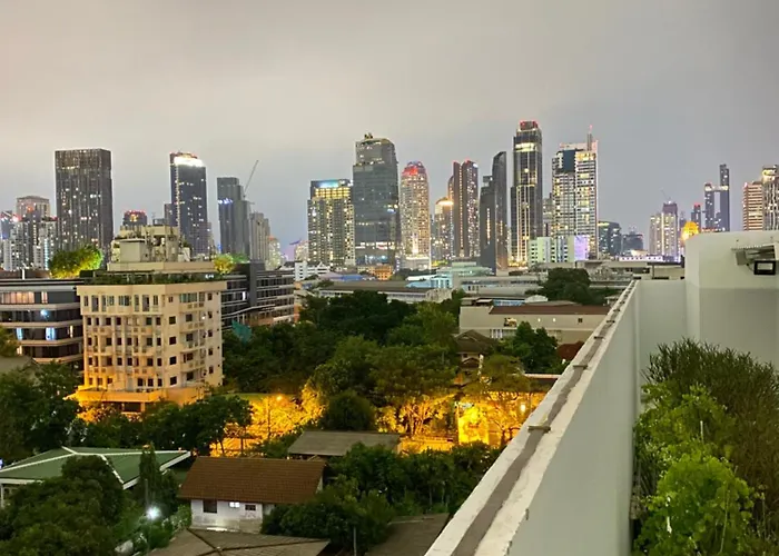 Tierra Residences