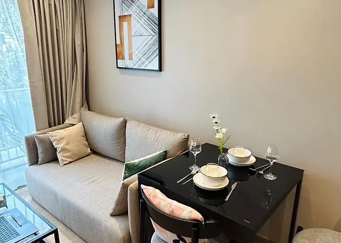 Tierra Residences Апартаменты Бангкок